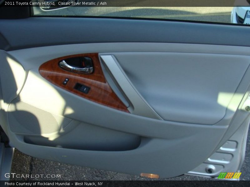 Classic Silver Metallic / Ash 2011 Toyota Camry Hybrid