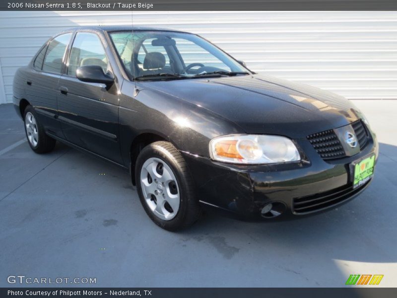 Blackout / Taupe Beige 2006 Nissan Sentra 1.8 S