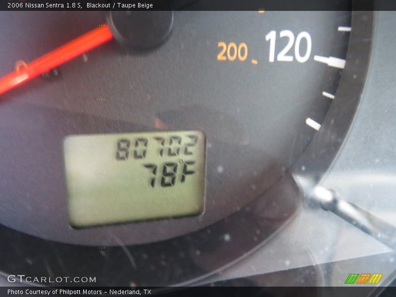 Blackout / Taupe Beige 2006 Nissan Sentra 1.8 S