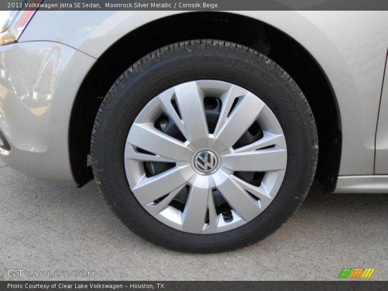 Moonrock Silver Metallic / Cornsilk Beige 2013 Volkswagen Jetta SE Sedan