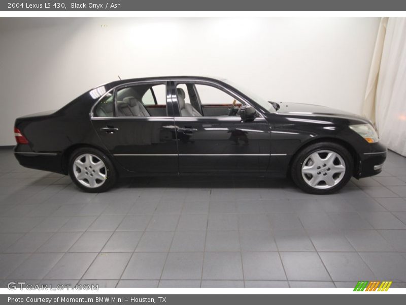 Black Onyx / Ash 2004 Lexus LS 430