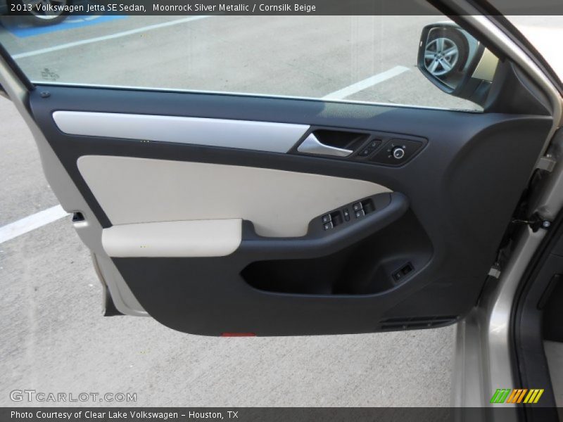 Moonrock Silver Metallic / Cornsilk Beige 2013 Volkswagen Jetta SE Sedan