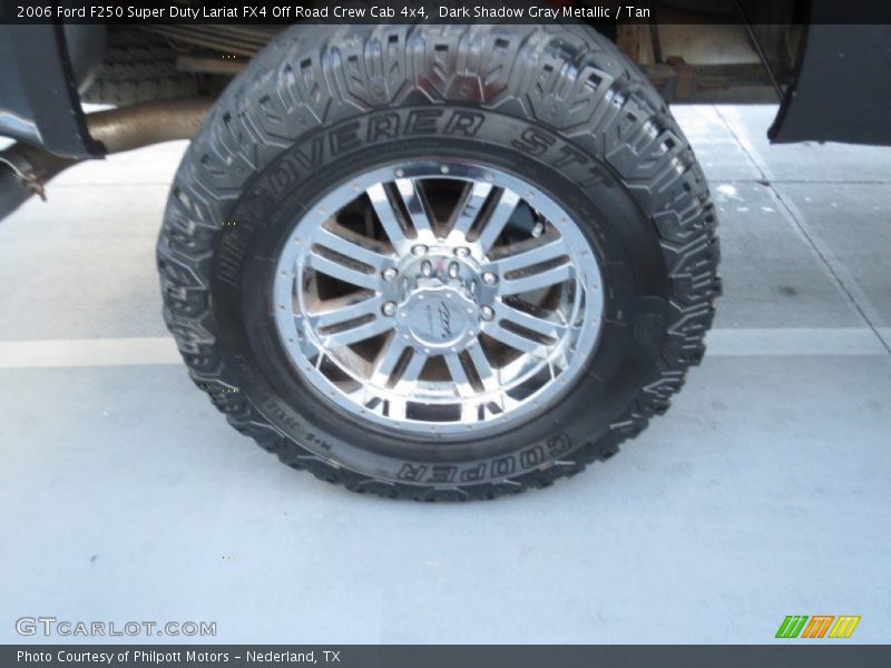 Dark Shadow Gray Metallic / Tan 2006 Ford F250 Super Duty Lariat FX4 Off Road Crew Cab 4x4