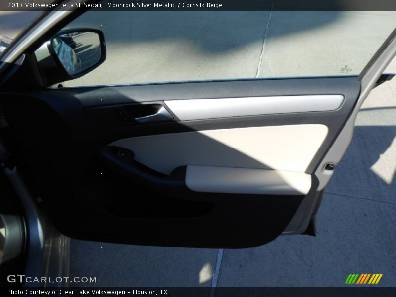 Moonrock Silver Metallic / Cornsilk Beige 2013 Volkswagen Jetta SE Sedan