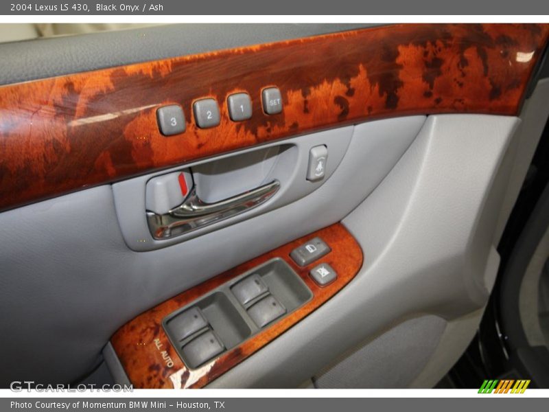 Black Onyx / Ash 2004 Lexus LS 430