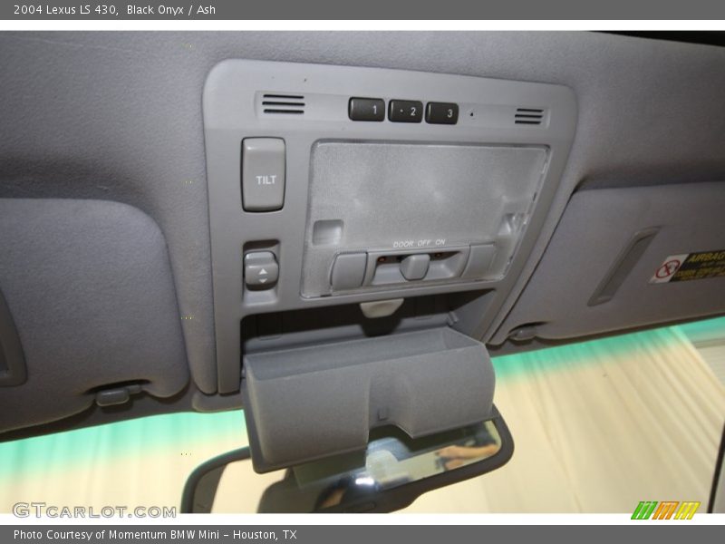Black Onyx / Ash 2004 Lexus LS 430