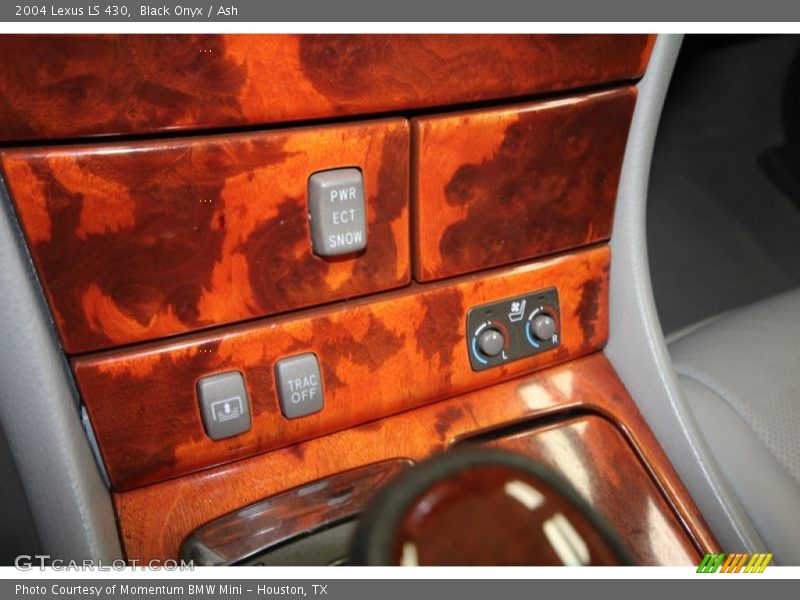 Black Onyx / Ash 2004 Lexus LS 430