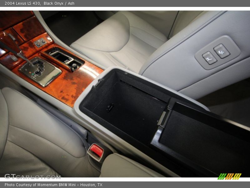 Black Onyx / Ash 2004 Lexus LS 430