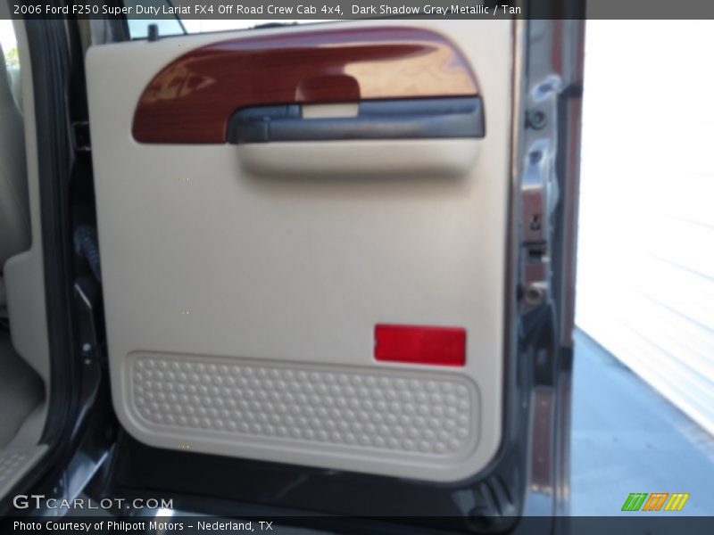 Dark Shadow Gray Metallic / Tan 2006 Ford F250 Super Duty Lariat FX4 Off Road Crew Cab 4x4