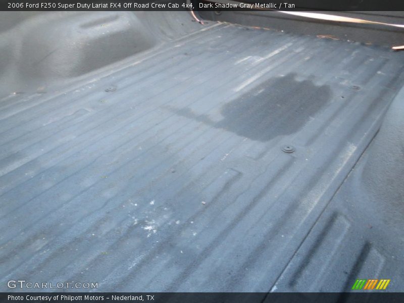 Dark Shadow Gray Metallic / Tan 2006 Ford F250 Super Duty Lariat FX4 Off Road Crew Cab 4x4