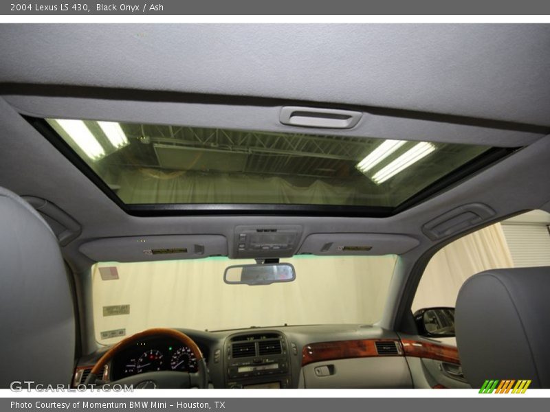 Black Onyx / Ash 2004 Lexus LS 430