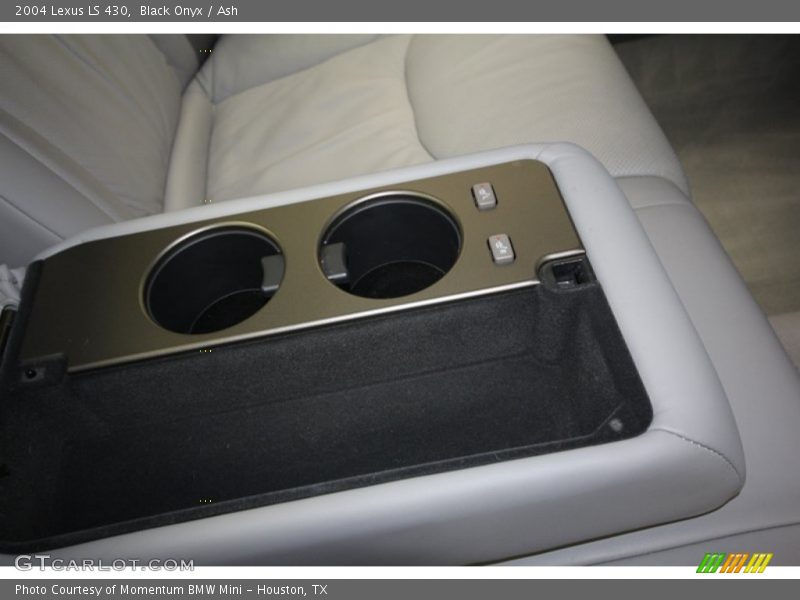 Black Onyx / Ash 2004 Lexus LS 430