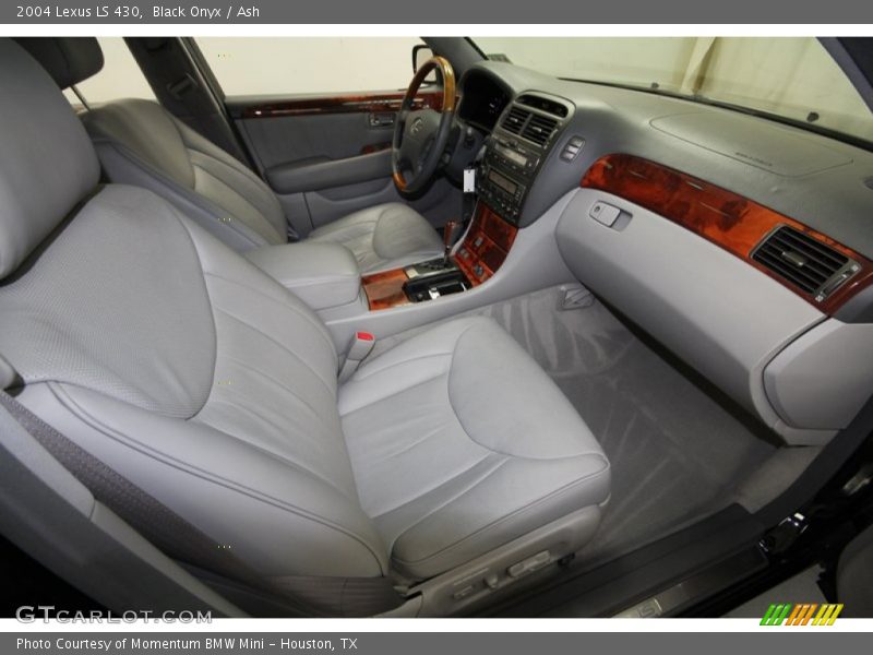 Black Onyx / Ash 2004 Lexus LS 430