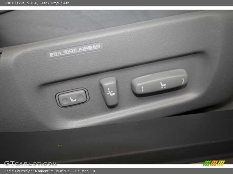 Black Onyx / Ash 2004 Lexus LS 430