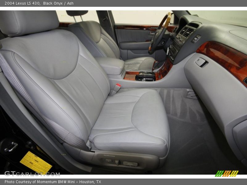 Black Onyx / Ash 2004 Lexus LS 430