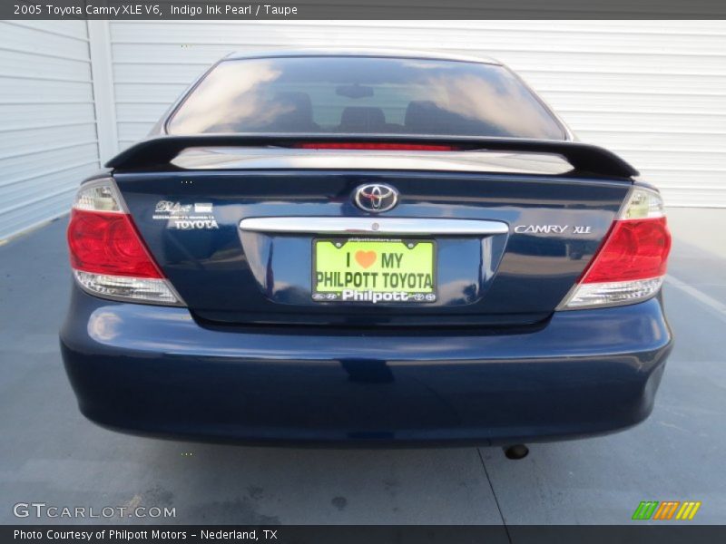 Indigo Ink Pearl / Taupe 2005 Toyota Camry XLE V6