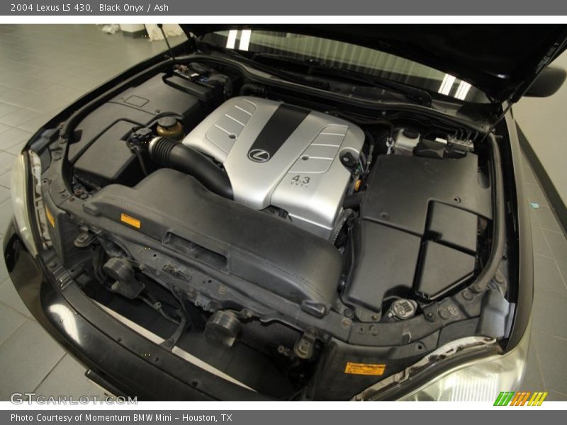 Black Onyx / Ash 2004 Lexus LS 430