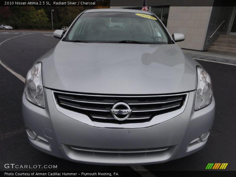 Radiant Silver / Charcoal 2010 Nissan Altima 2.5 SL
