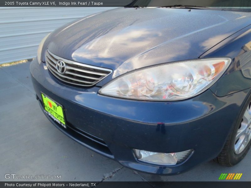 Indigo Ink Pearl / Taupe 2005 Toyota Camry XLE V6