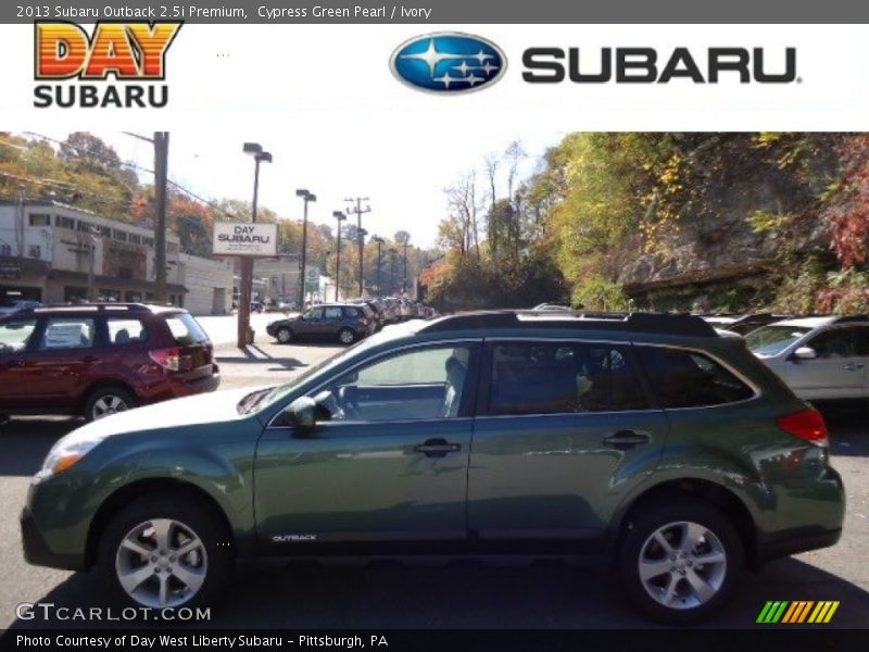 Cypress Green Pearl / Ivory 2013 Subaru Outback 2.5i Premium