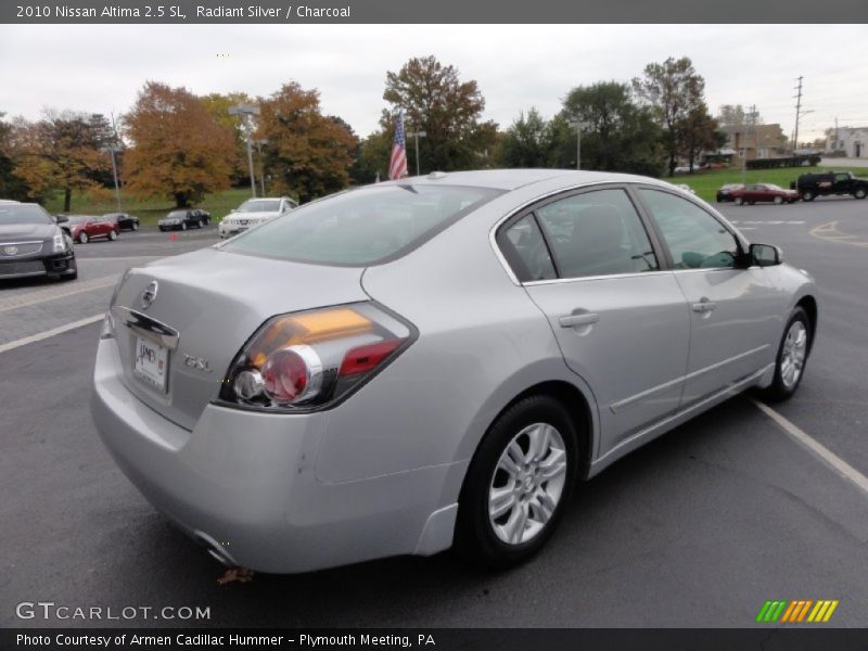 Radiant Silver / Charcoal 2010 Nissan Altima 2.5 SL