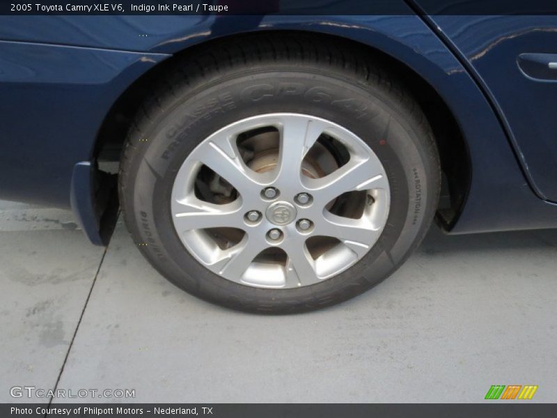 Indigo Ink Pearl / Taupe 2005 Toyota Camry XLE V6