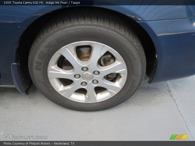 Indigo Ink Pearl / Taupe 2005 Toyota Camry XLE V6