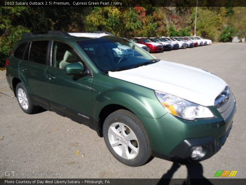 Cypress Green Pearl / Ivory 2013 Subaru Outback 2.5i Premium