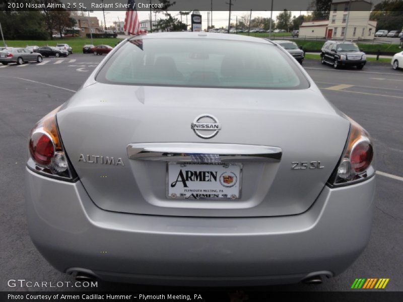 Radiant Silver / Charcoal 2010 Nissan Altima 2.5 SL