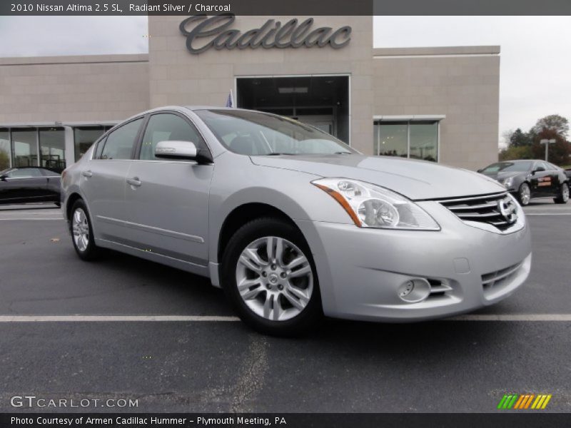 Radiant Silver / Charcoal 2010 Nissan Altima 2.5 SL