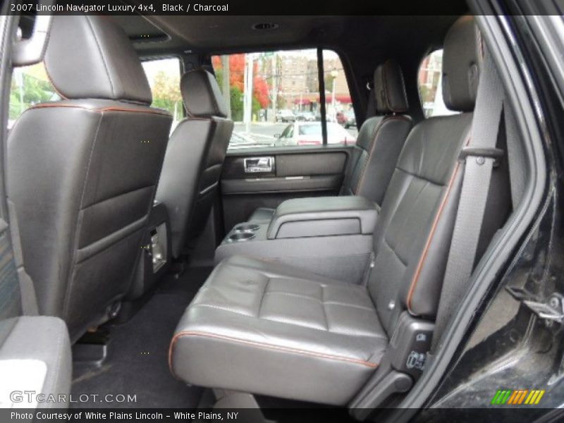 Black / Charcoal 2007 Lincoln Navigator Luxury 4x4
