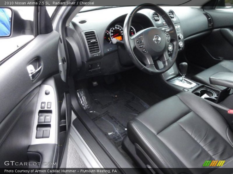 Radiant Silver / Charcoal 2010 Nissan Altima 2.5 SL