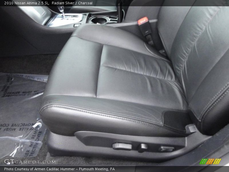 Front Seat of 2010 Altima 2.5 SL