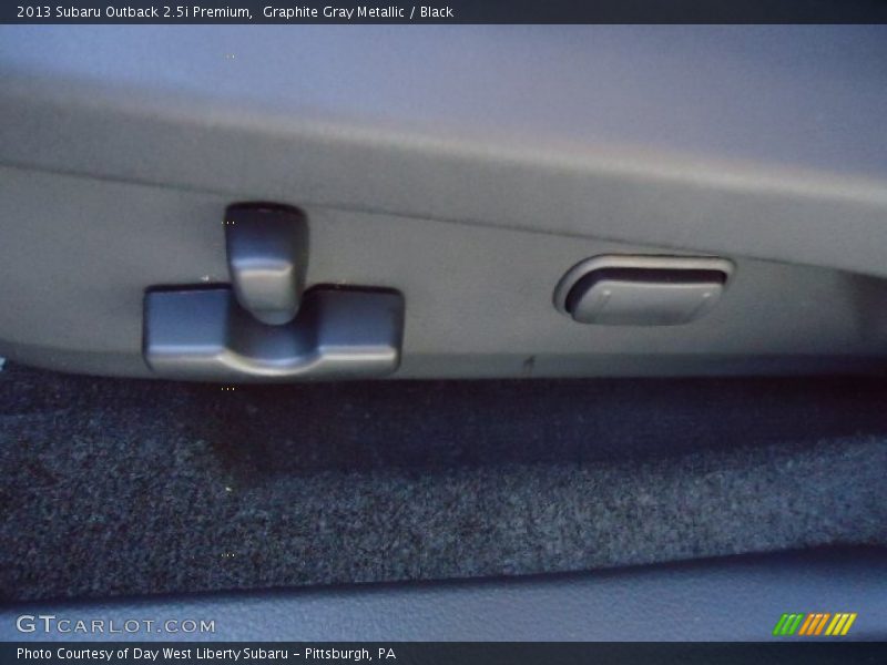 Graphite Gray Metallic / Black 2013 Subaru Outback 2.5i Premium