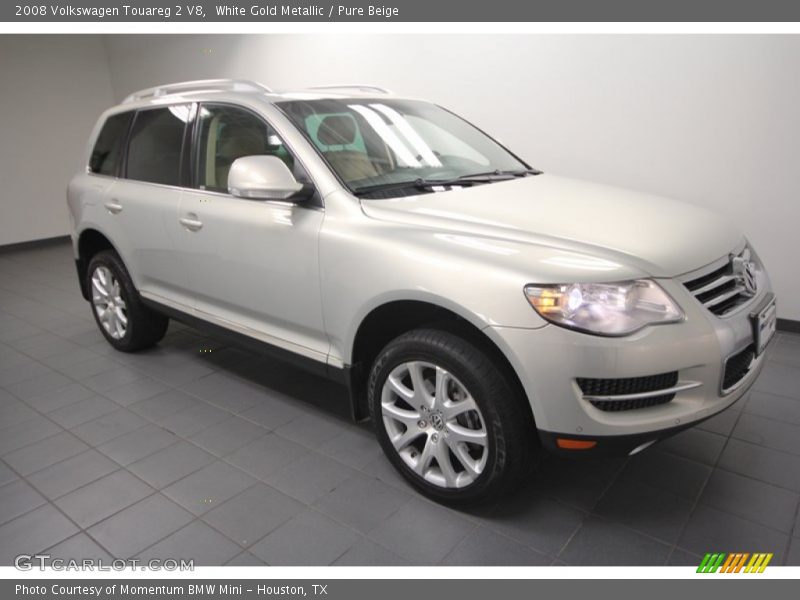 White Gold Metallic / Pure Beige 2008 Volkswagen Touareg 2 V8