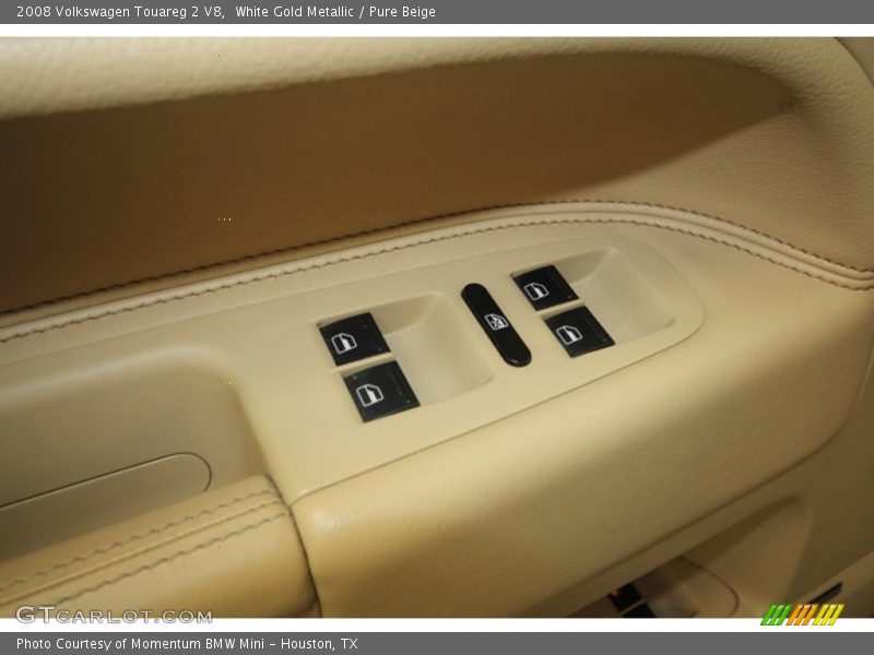White Gold Metallic / Pure Beige 2008 Volkswagen Touareg 2 V8