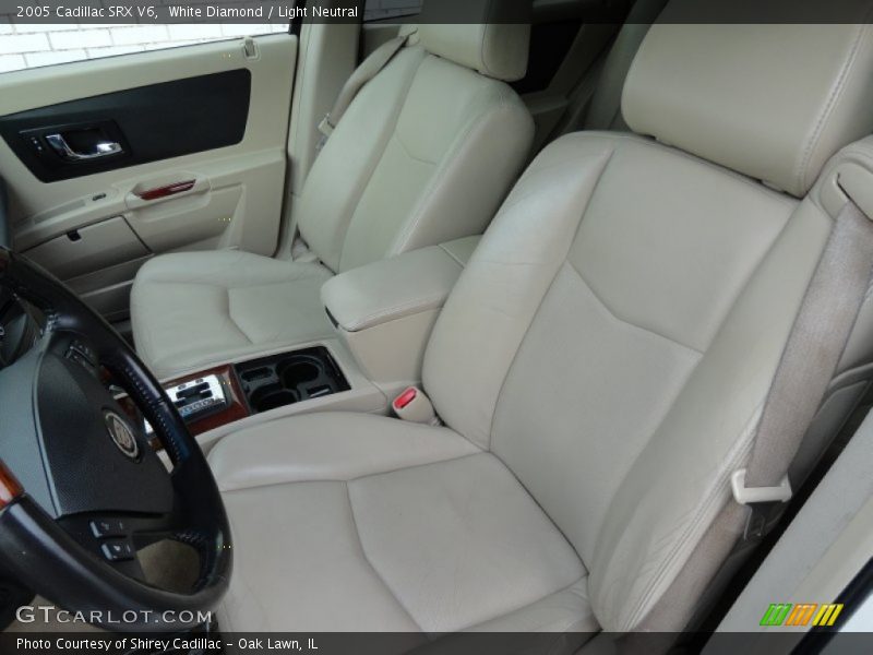White Diamond / Light Neutral 2005 Cadillac SRX V6
