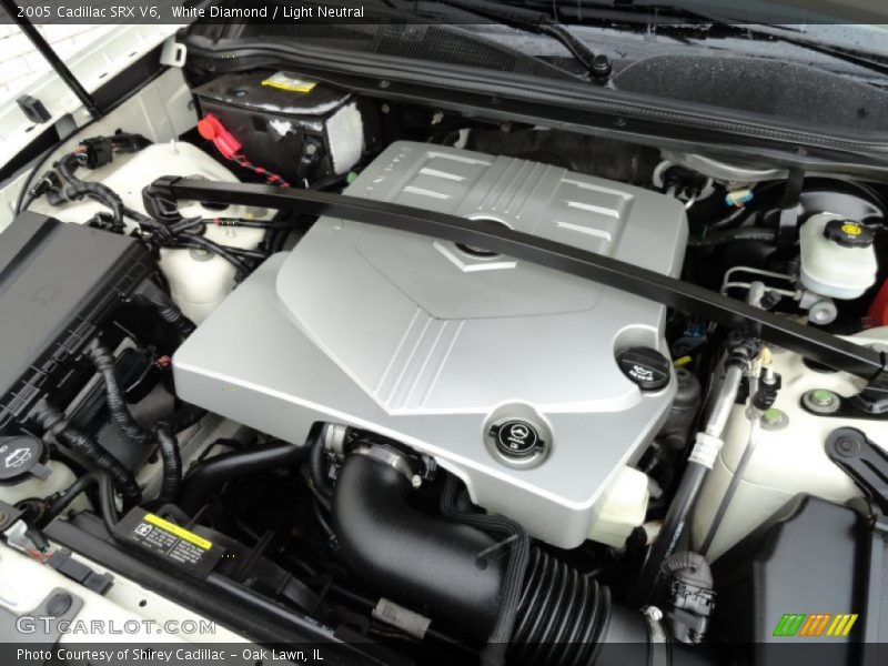 White Diamond / Light Neutral 2005 Cadillac SRX V6