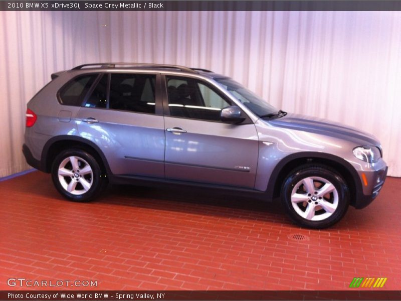 Space Grey Metallic / Black 2010 BMW X5 xDrive30i