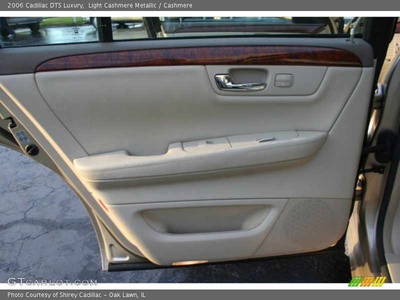 Light Cashmere Metallic / Cashmere 2006 Cadillac DTS Luxury