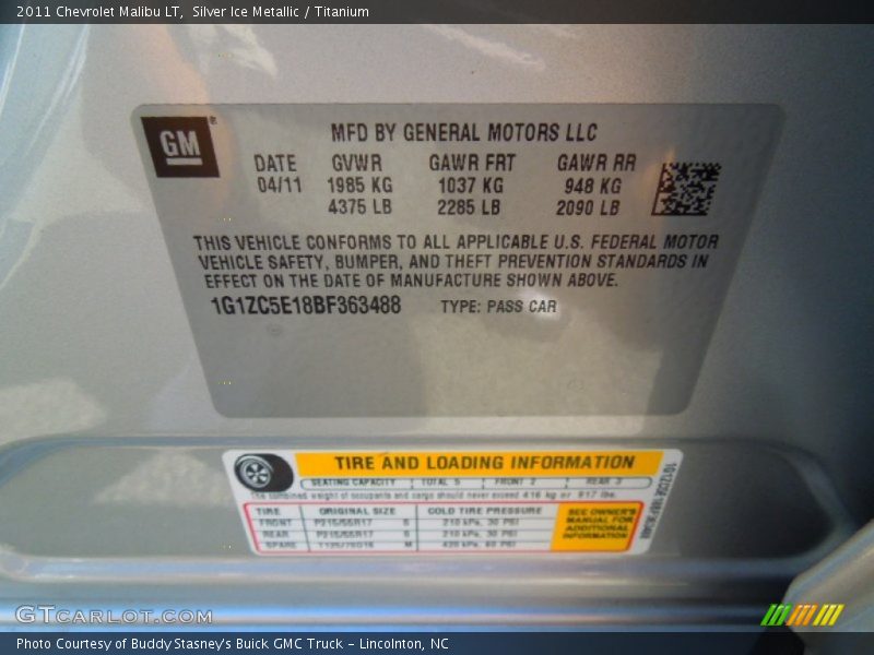 Silver Ice Metallic / Titanium 2011 Chevrolet Malibu LT