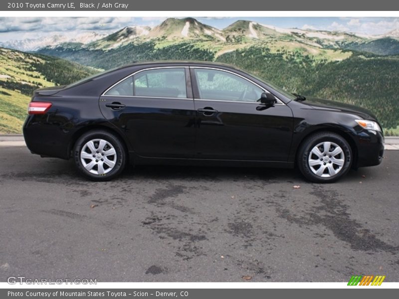 Black / Ash Gray 2010 Toyota Camry LE