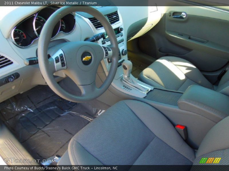 Silver Ice Metallic / Titanium 2011 Chevrolet Malibu LT