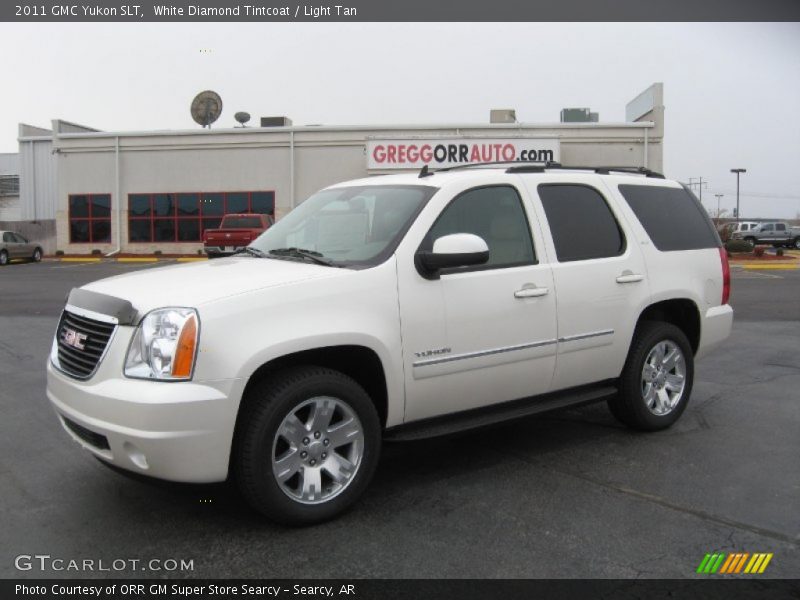 White Diamond Tintcoat / Light Tan 2011 GMC Yukon SLT