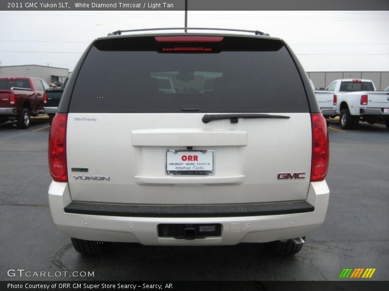 White Diamond Tintcoat / Light Tan 2011 GMC Yukon SLT