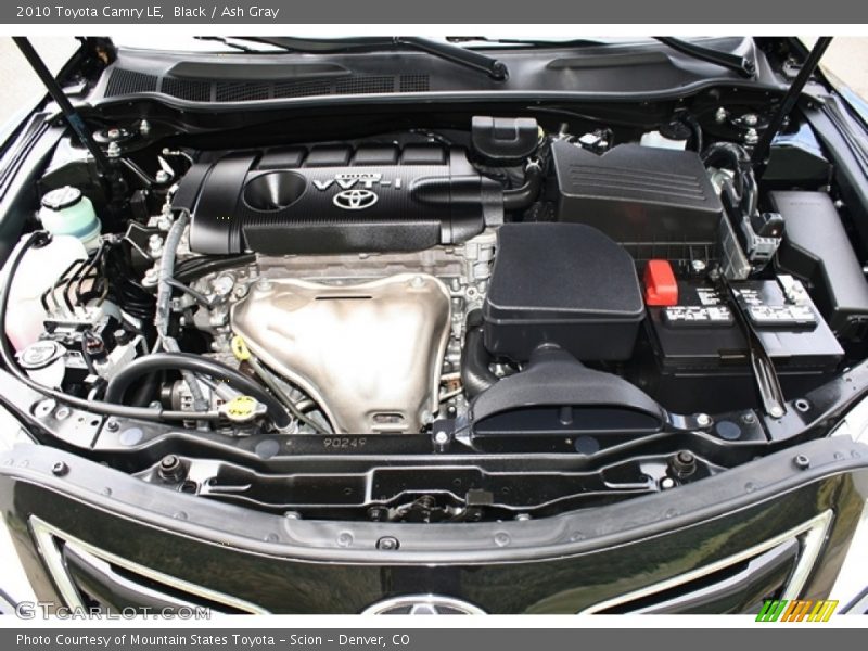 Black / Ash Gray 2010 Toyota Camry LE