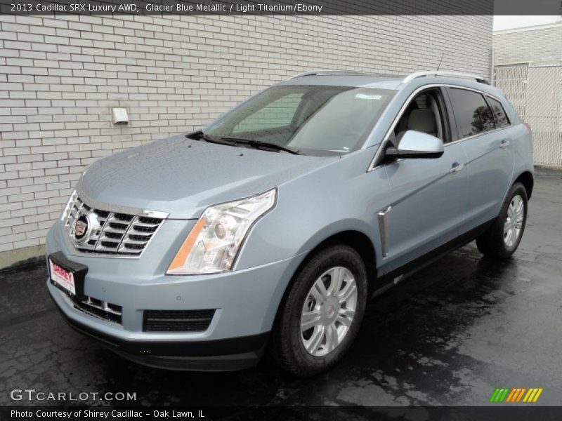 Front 3/4 View of 2013 SRX Luxury AWD
