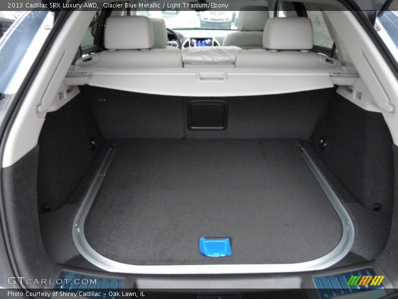  2013 SRX Luxury AWD Trunk