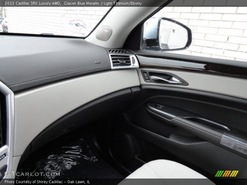 Glacier Blue Metallic / Light Titanium/Ebony 2013 Cadillac SRX Luxury AWD