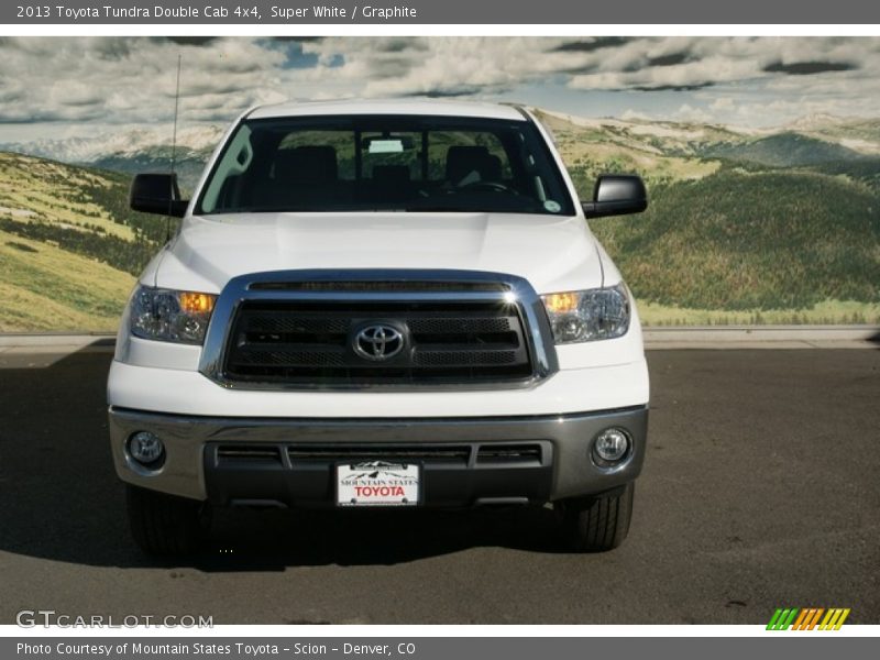 Super White / Graphite 2013 Toyota Tundra Double Cab 4x4